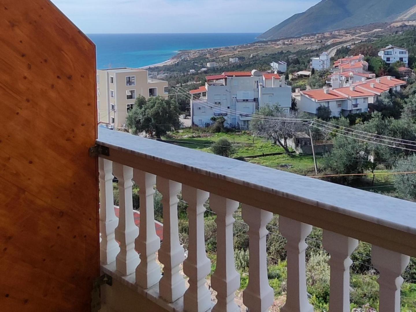 Spartila Apartments Dhërmi Eksteriør bilde